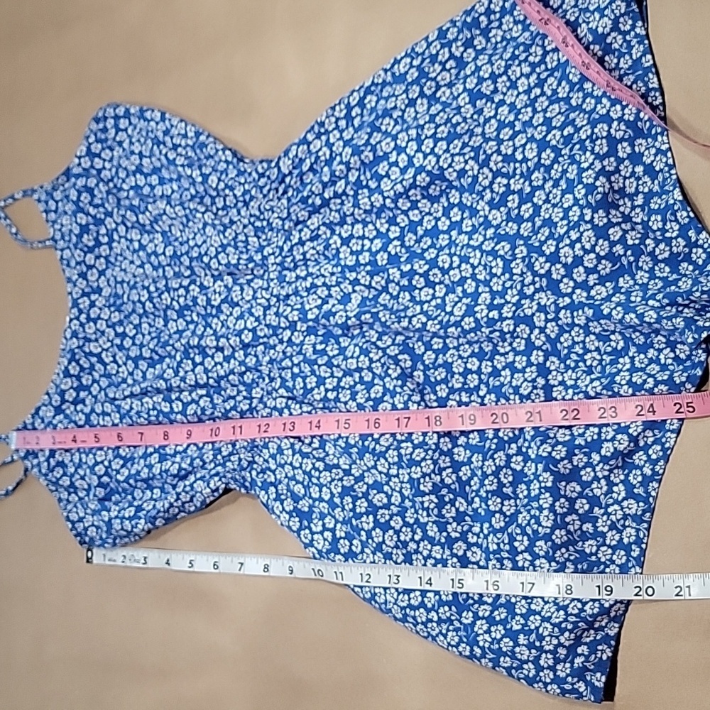 H&M DIvided Size M Blue White Floral Halter Top Shorts Romper, Exc. Used Cond. - Picture 8 of 13